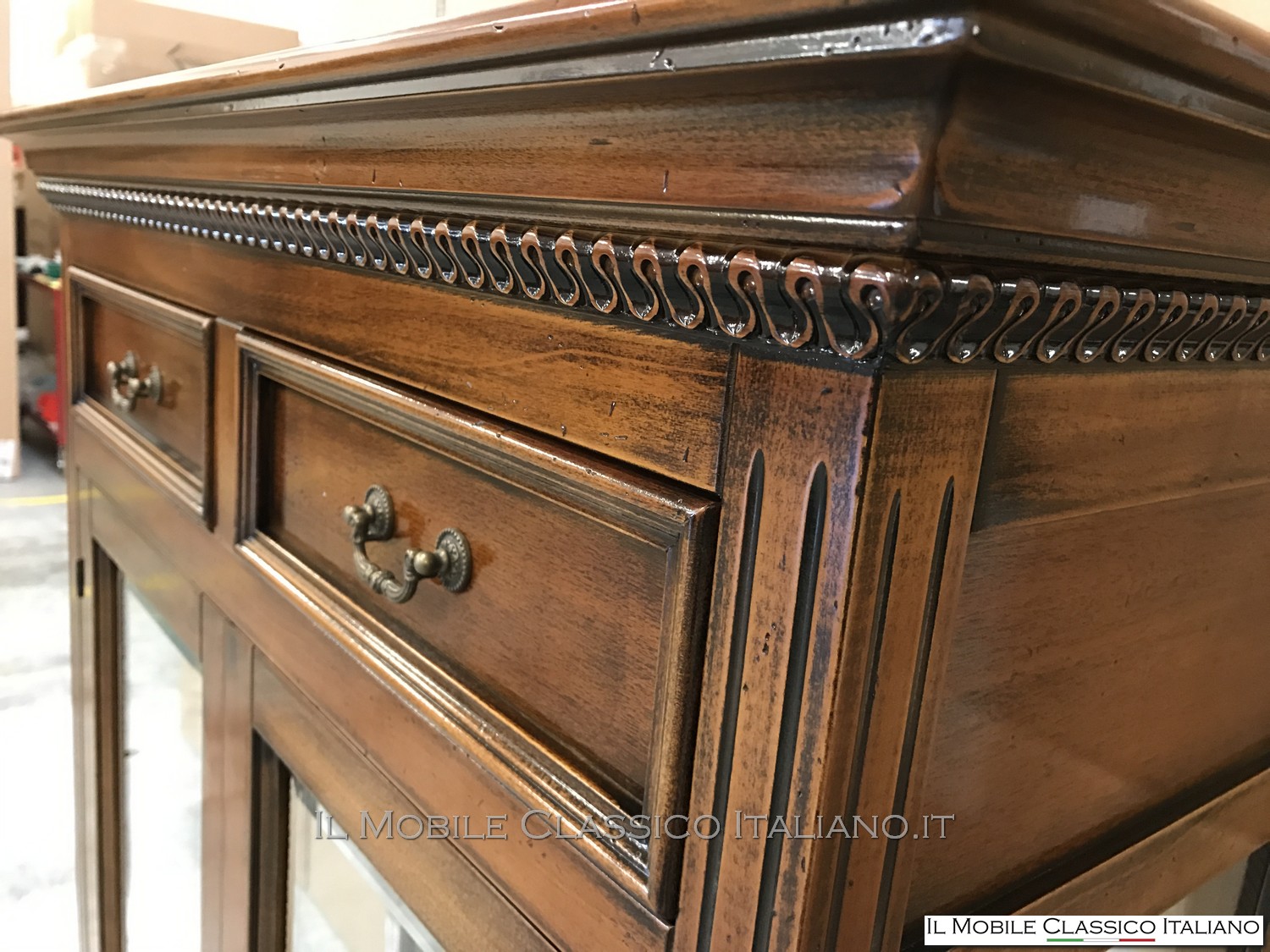 vetrinetta bassa classica